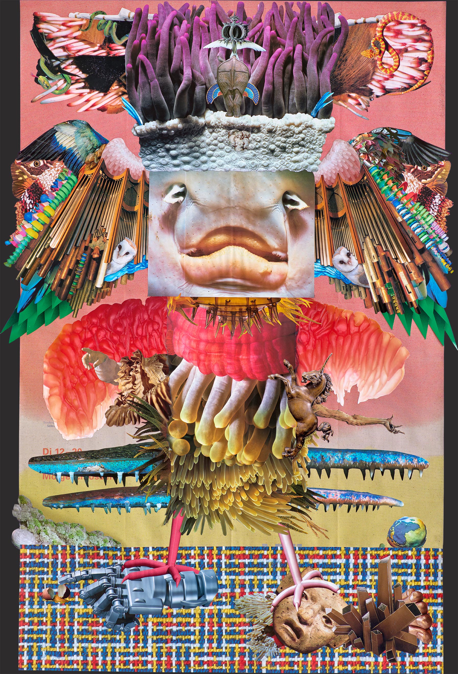 Totem, 2021
Analoge Collage
142 x 97,5 cm
(Fotografie: © Mark Niedermann, Basel)